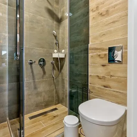 Mvsuite 29 - Luna Apartman *