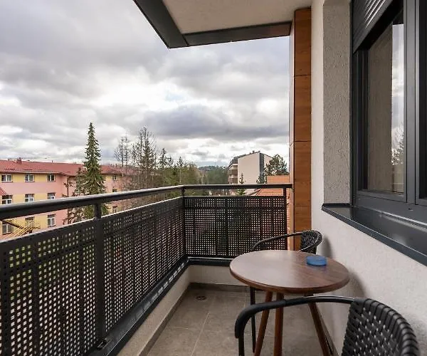 Mvsuite 29 - Luna アパート