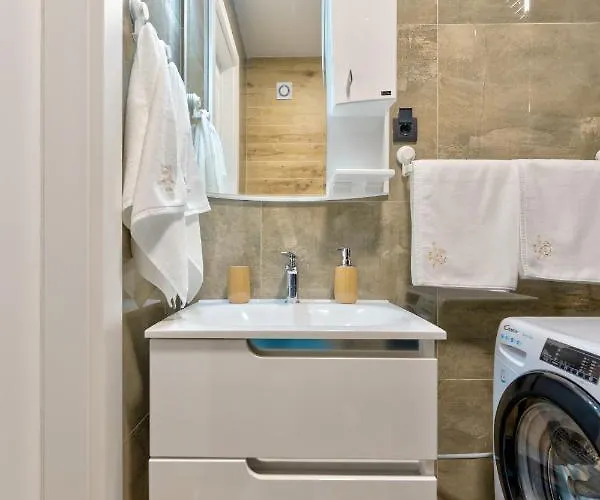 Mvsuite 29 - Luna * ズラティボール